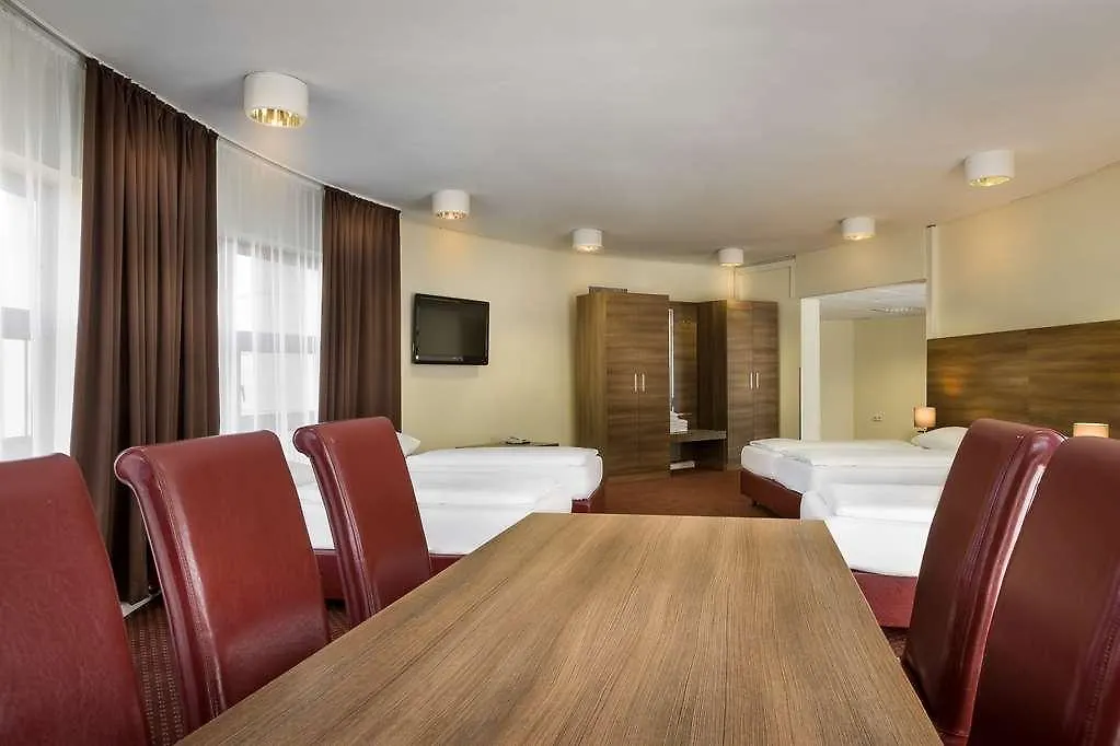 Garner Hotel Berlin - Schoeneberg By Ihg