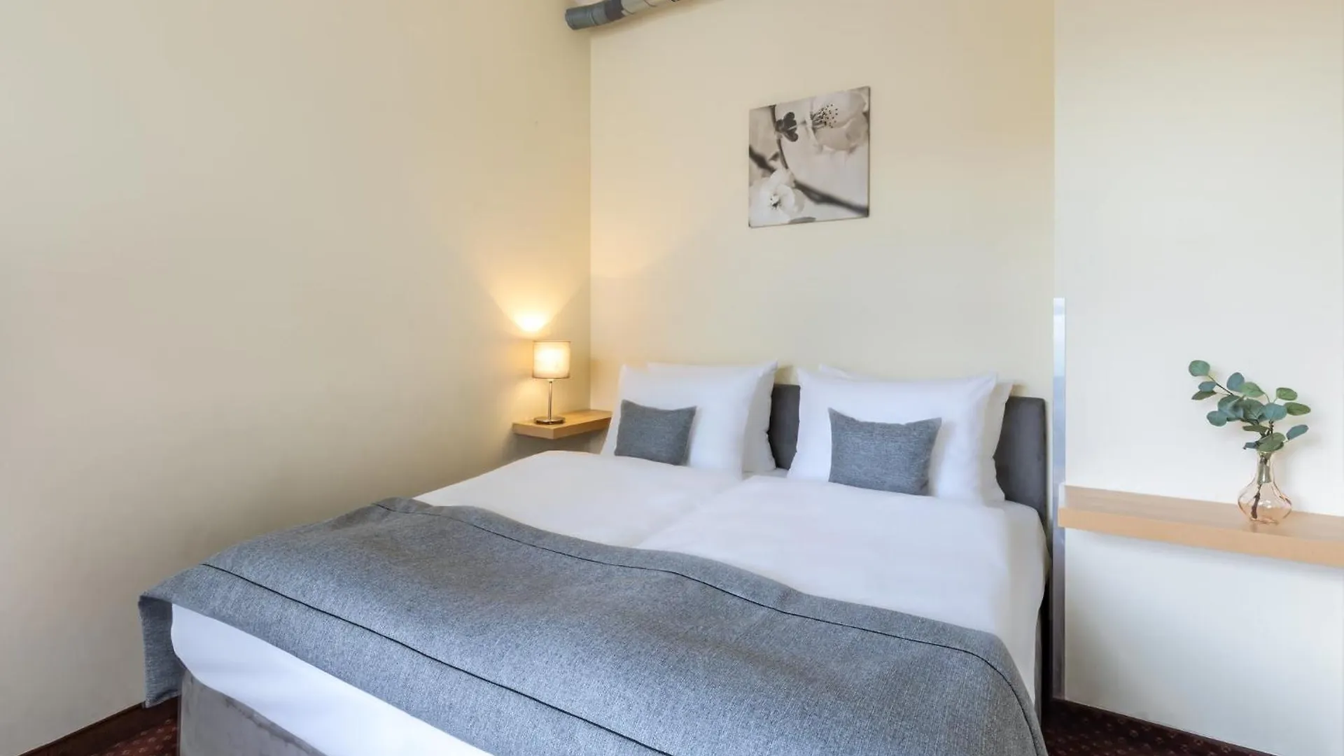 Garner Hotel Berlin - Schoeneberg By Ihg