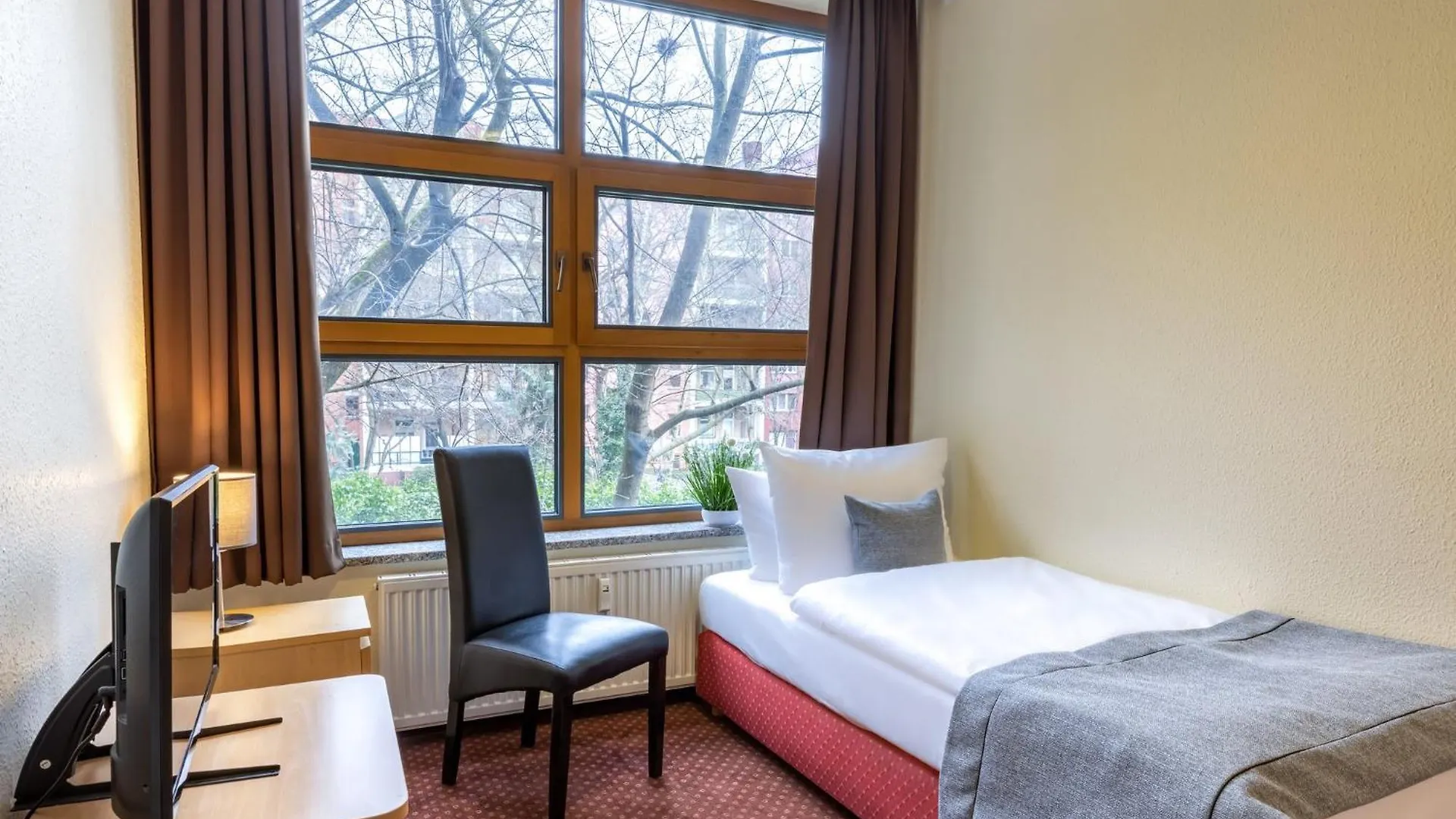 Garner Hotel Berlin - Schoeneberg By Ihg 3*,