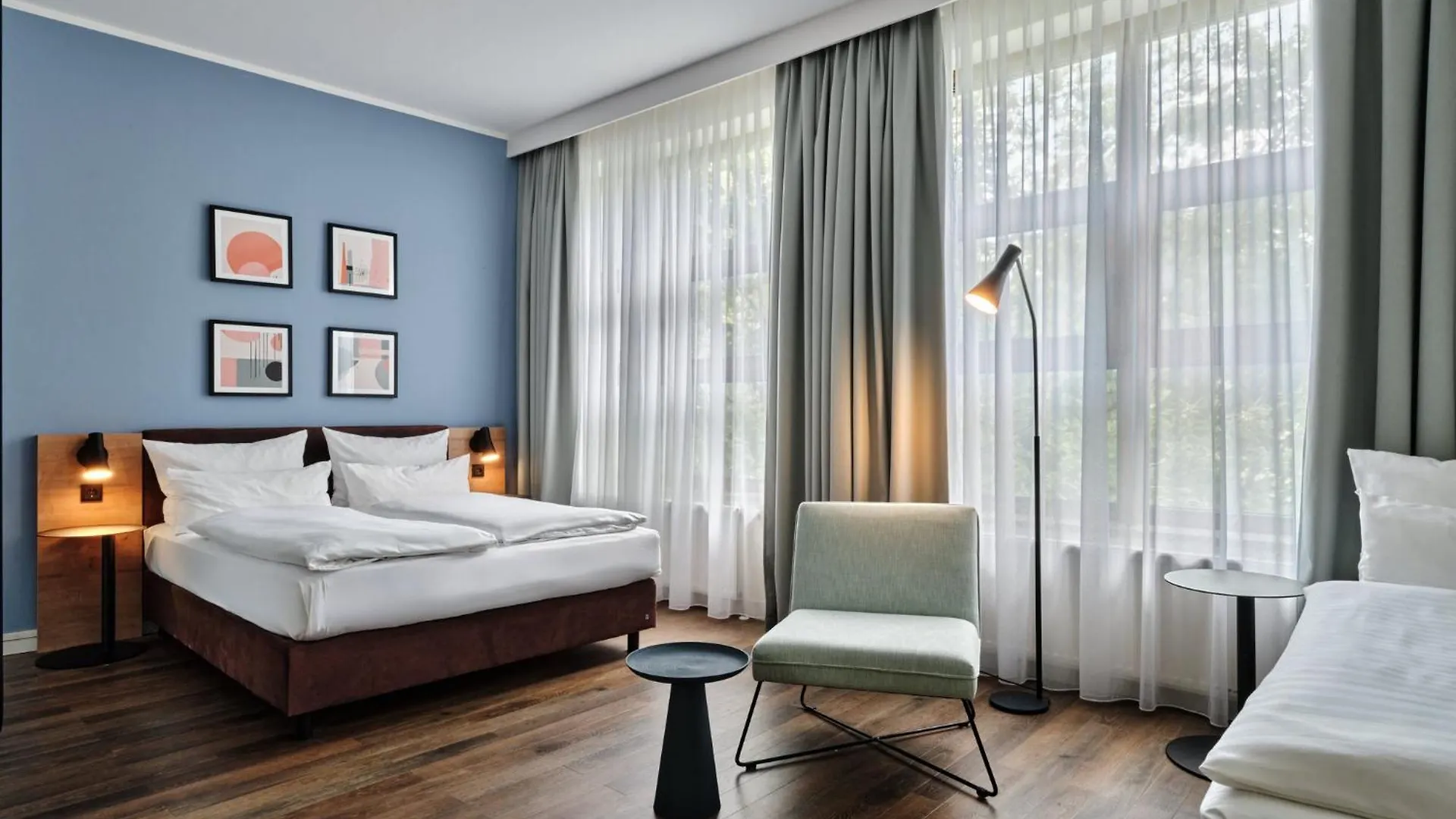 ***  Garner Hotel Berlin - Schoeneberg By Ihg Γερμανία