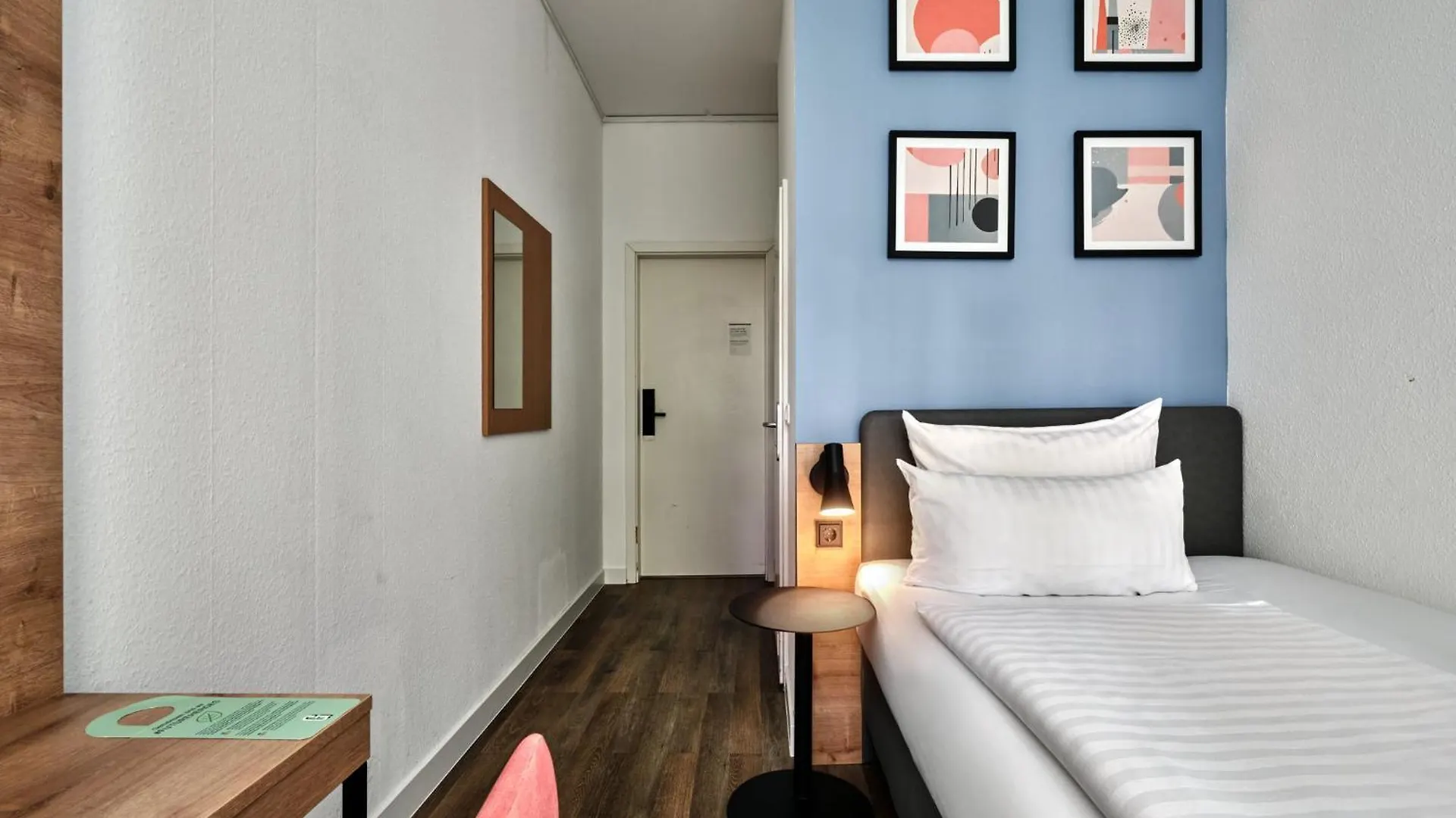 Garner Hotel Berlin - Schoeneberg By Ihg 3*,