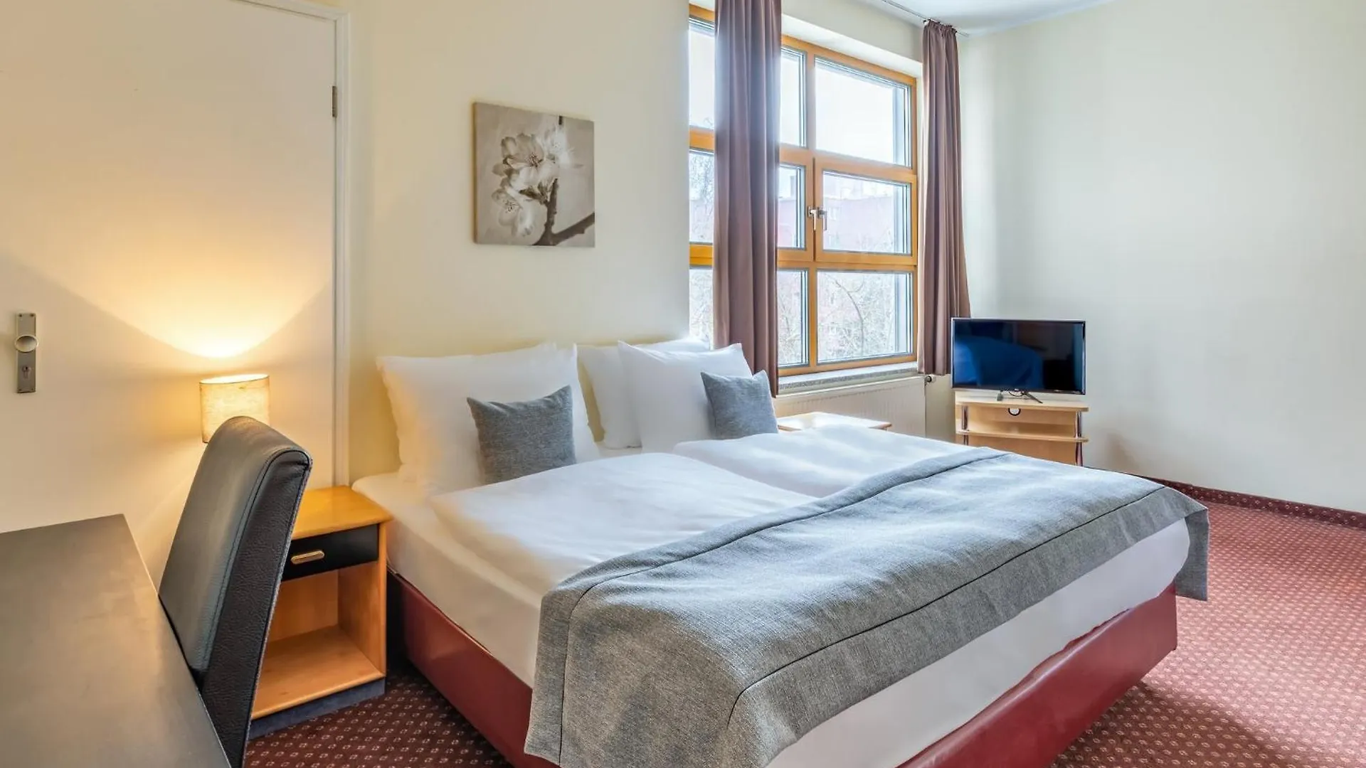Garner Hotel Berlin - Schoeneberg By Ihg